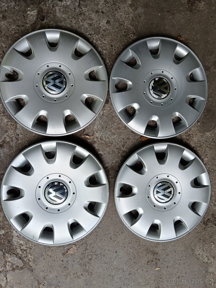 Originál poklice Volkswagen r 15