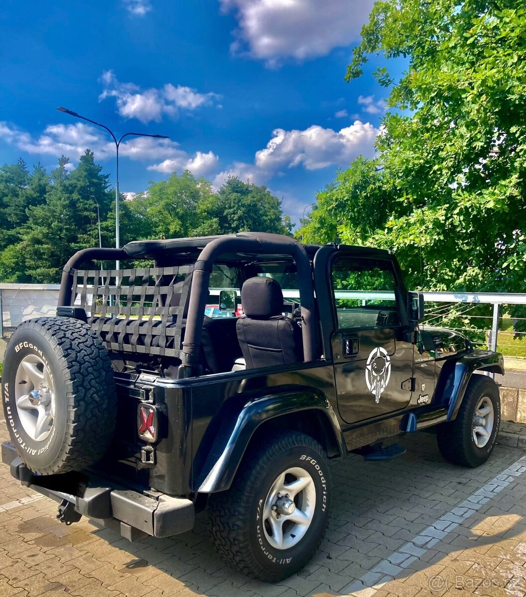Jeep Wrangler 4.0L 6ti válec TJ 4X4 evropská verze