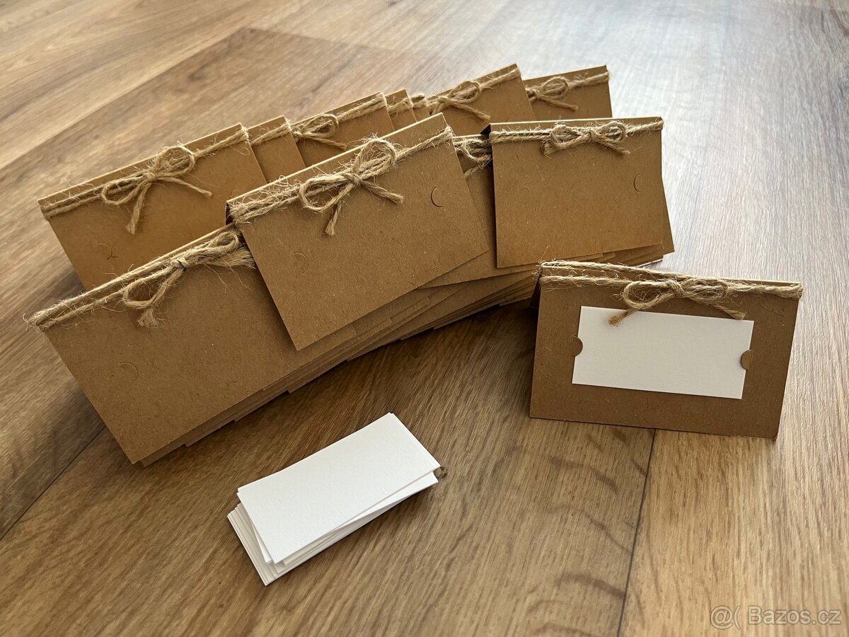 Svatební jmenovky na stůl