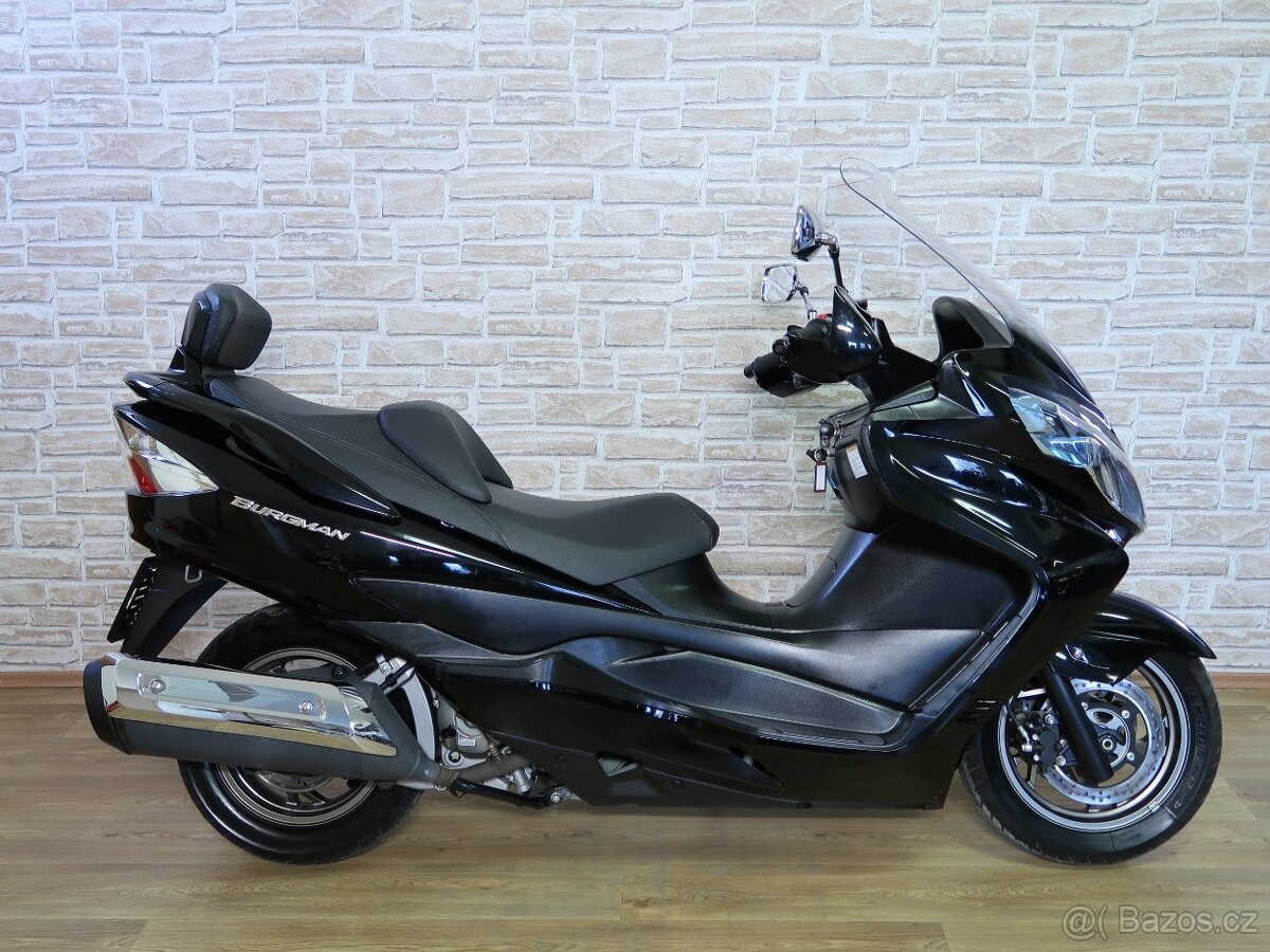 Suzuki AN400 Burgman Limited ABS 24800km, servisní kniha