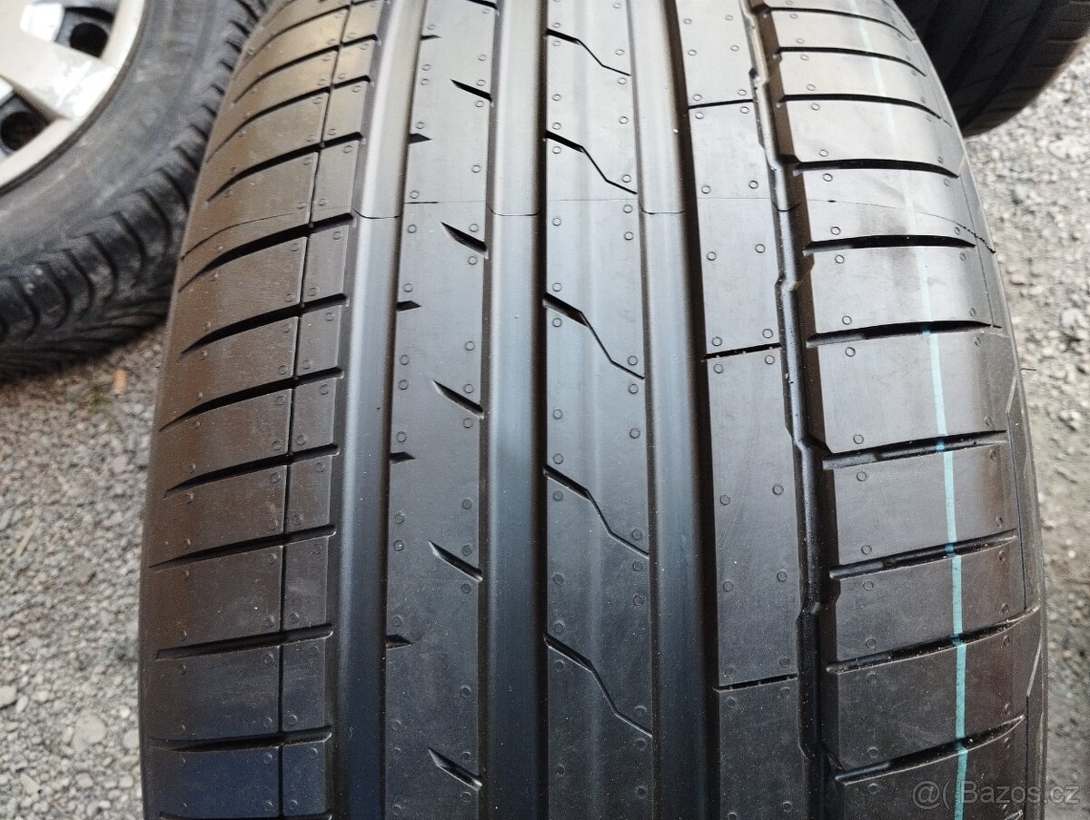 245/40/19 245/45/19 255/50/19 275/35/19 275/40/19 kusovka