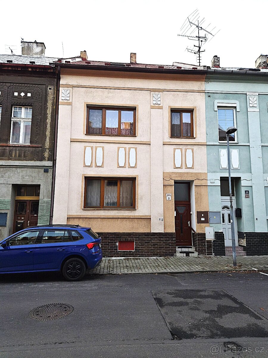 Prodej dvougeneračního domu v Chomutově