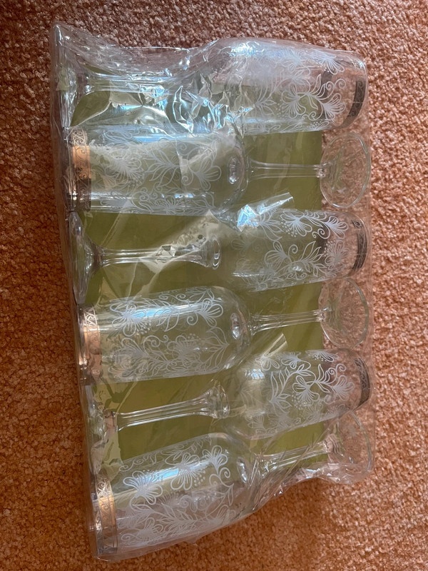 Skleničky na šampaňské