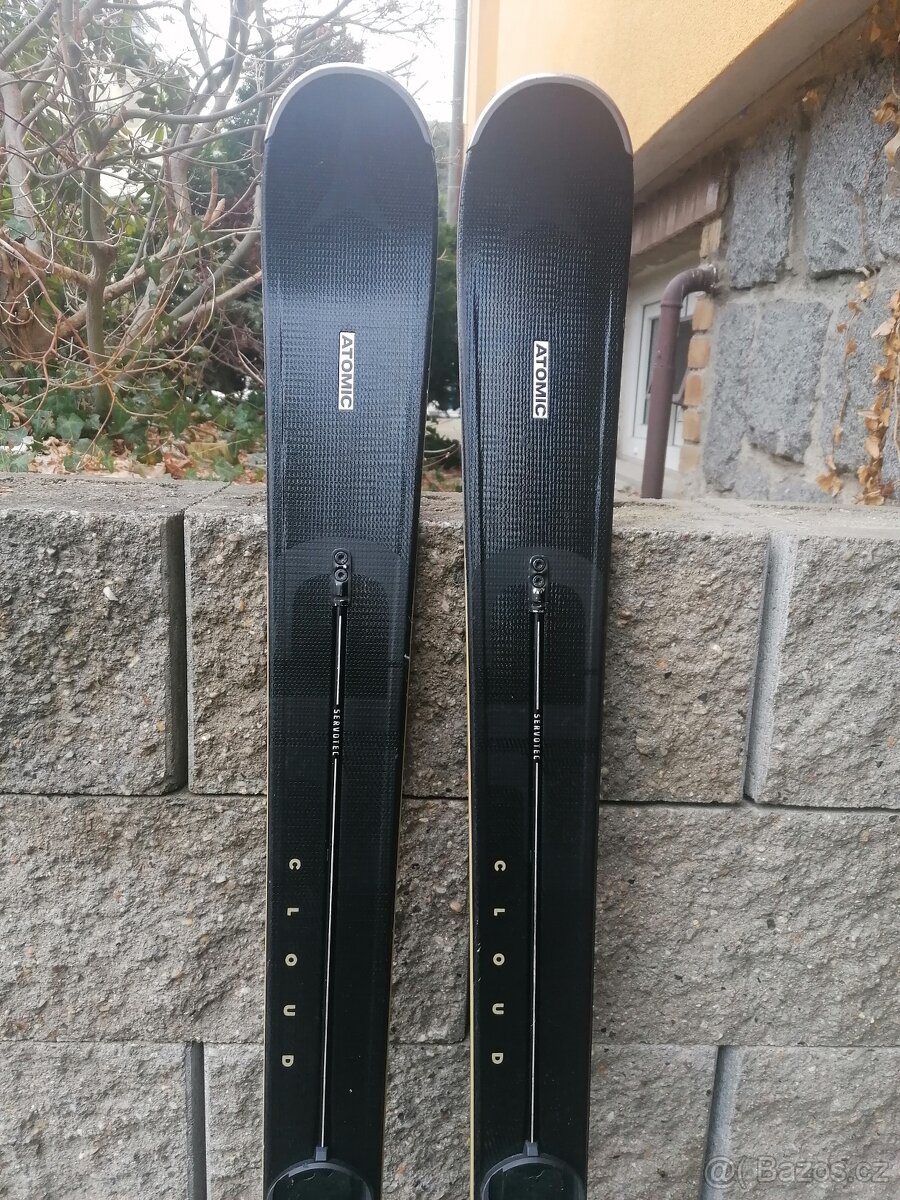 ATOMIC CLOUD C12 168cm r-14,6. Model 2021/2022