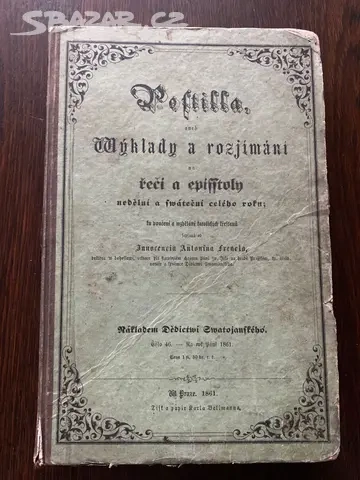 Starožitná náboženská kniha