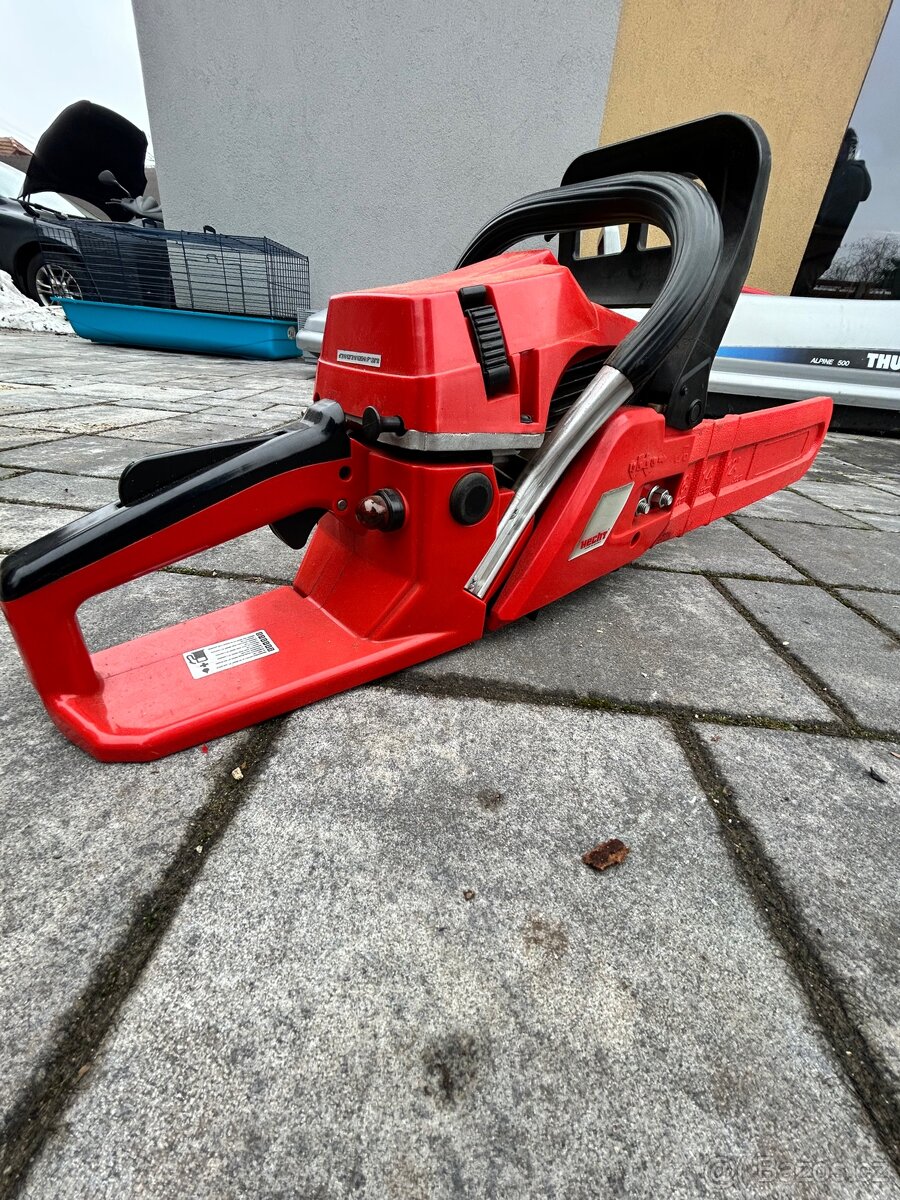 Motorová pila Hecht