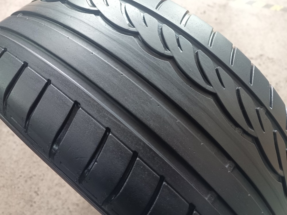 225/50 R17 DUNLOP (4913)