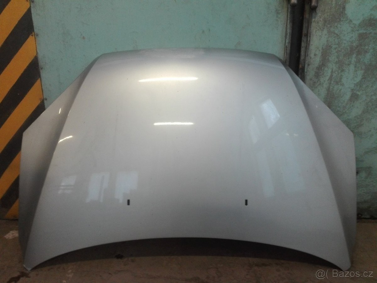 FORD FOCUS MK2 KAPOTA