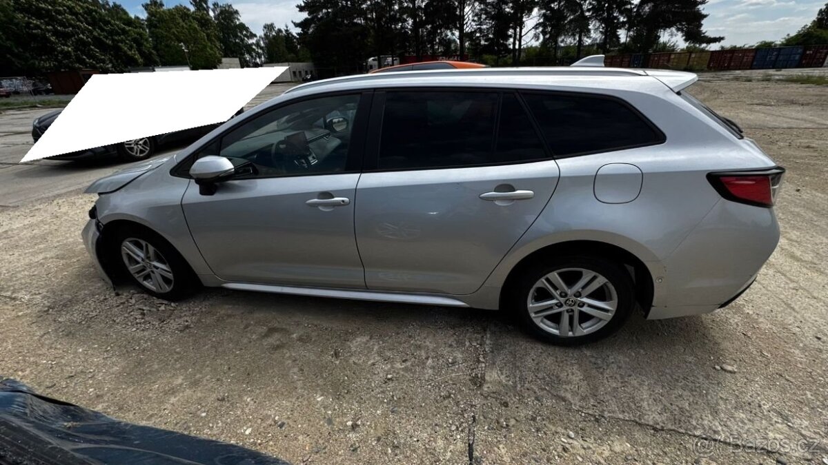 Toyota Corolla Touring Sports 2021 • 1.8 Hybrid • Automat