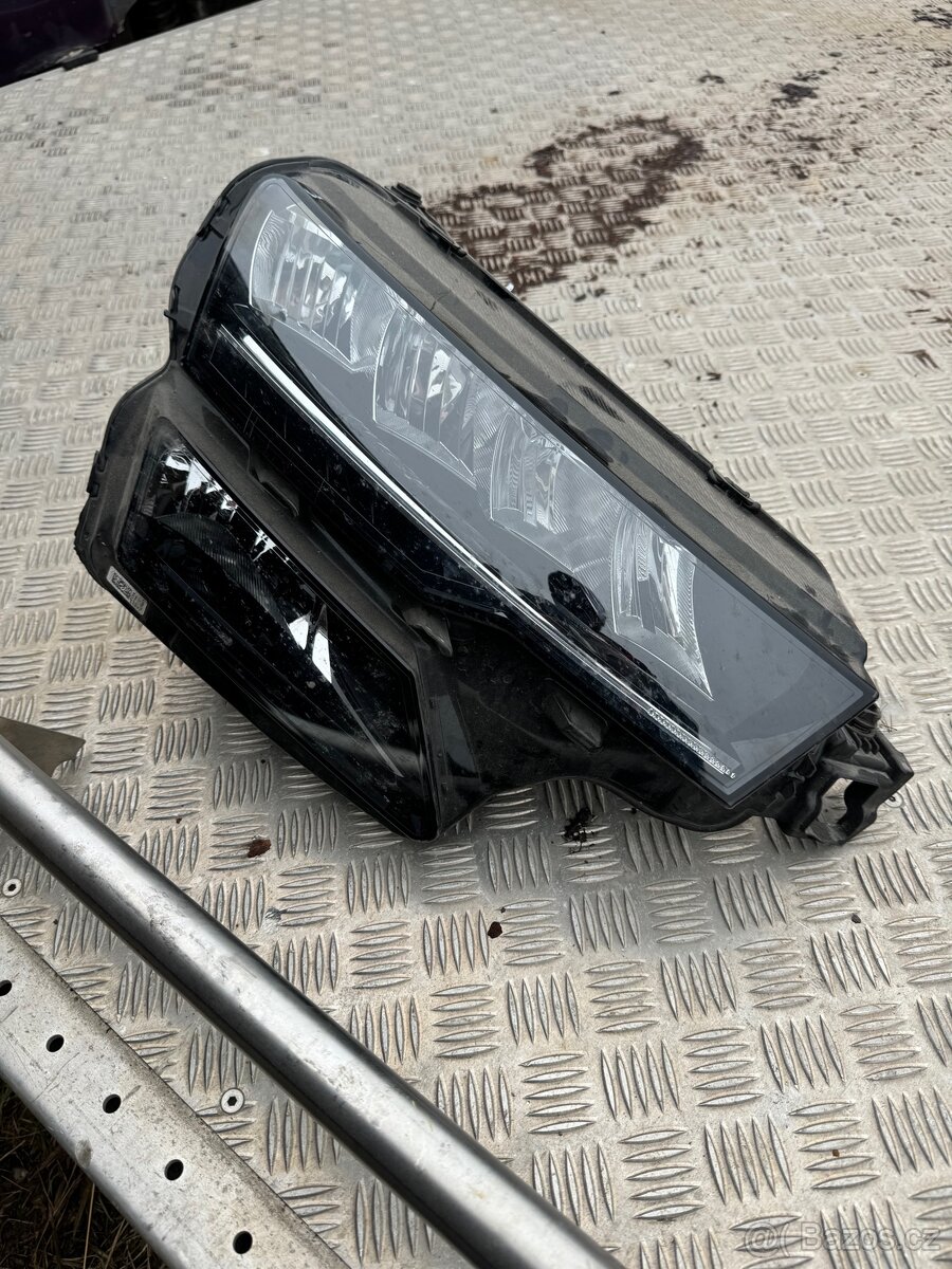 Karoq facelift pravé světlo 57B 941 010 Led