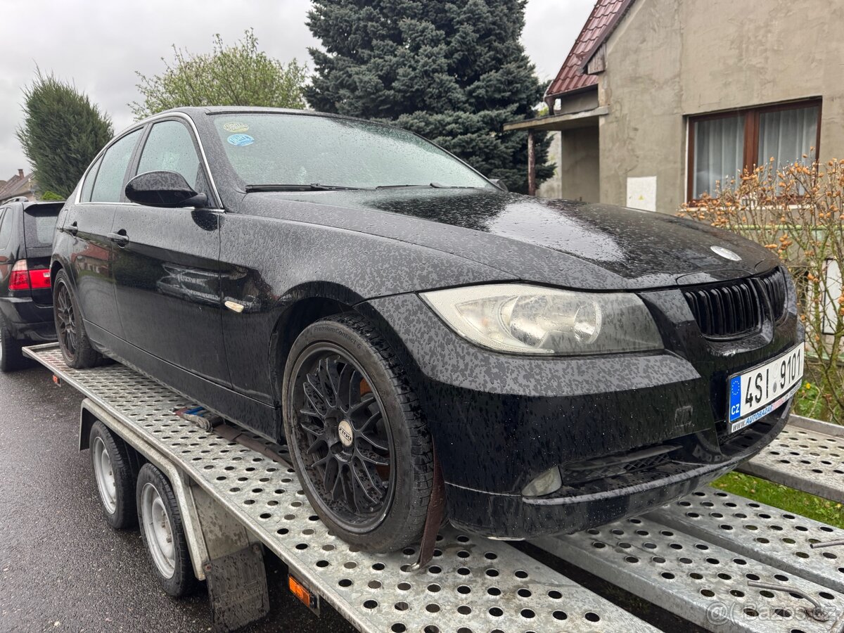 BMW e90 325i