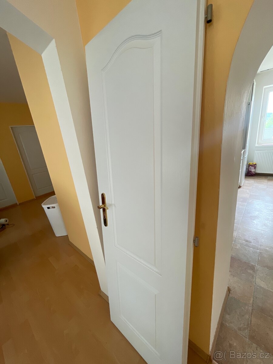 Dveře bílé
