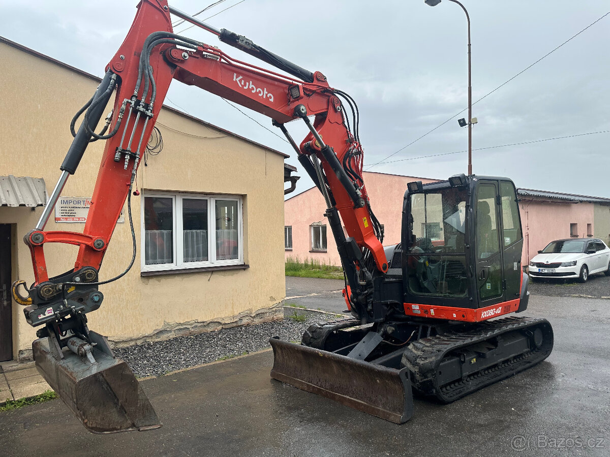 Pásový bagr KUBOTA KX080-4&,8835kg,3-lamané rameno