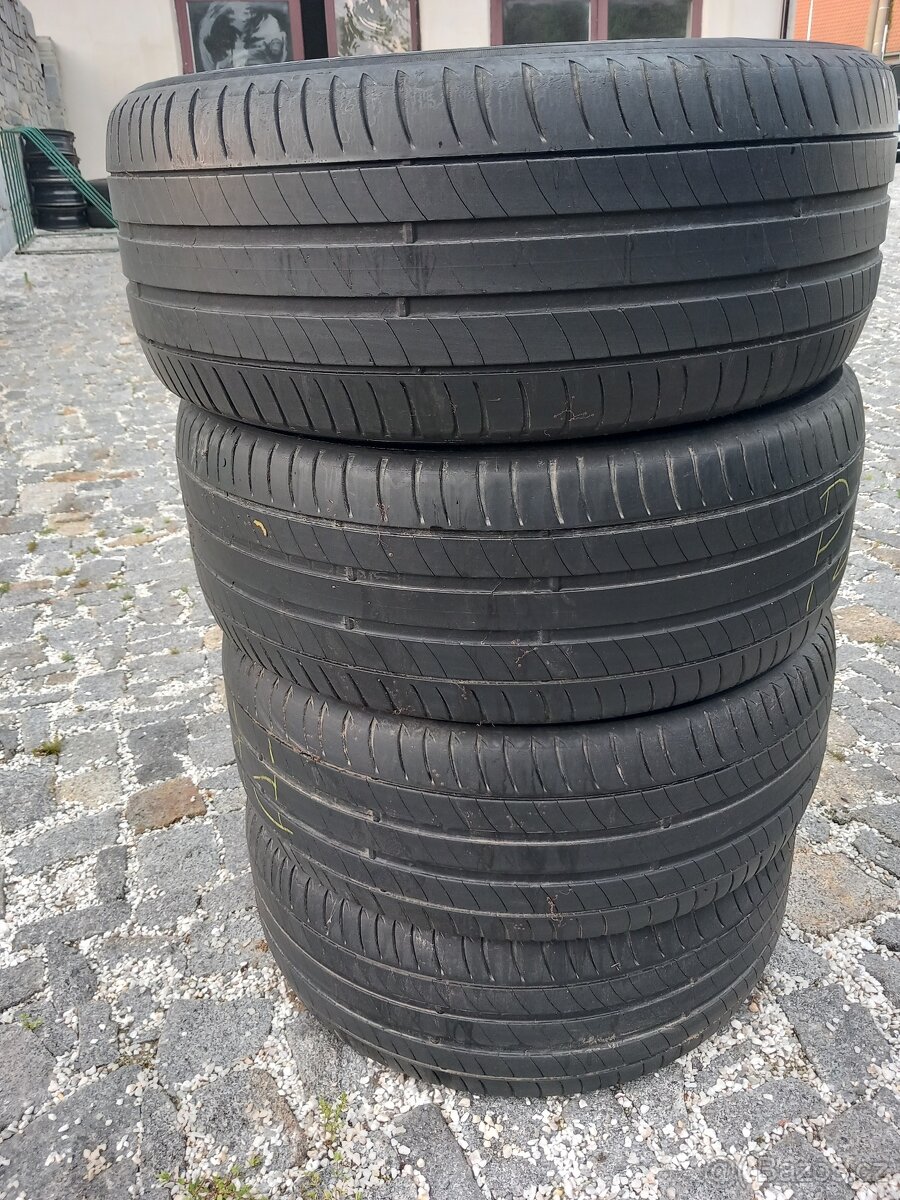 235/50/17 letní pneu 235/50 R17