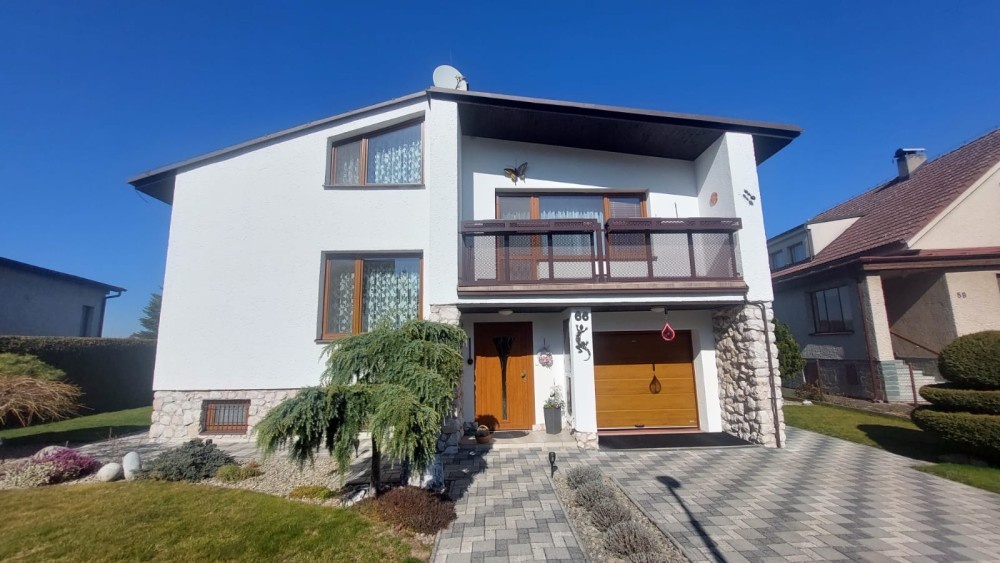 Prodej rodinného domu 250 m², pozemek 814 m² Hradec Králové