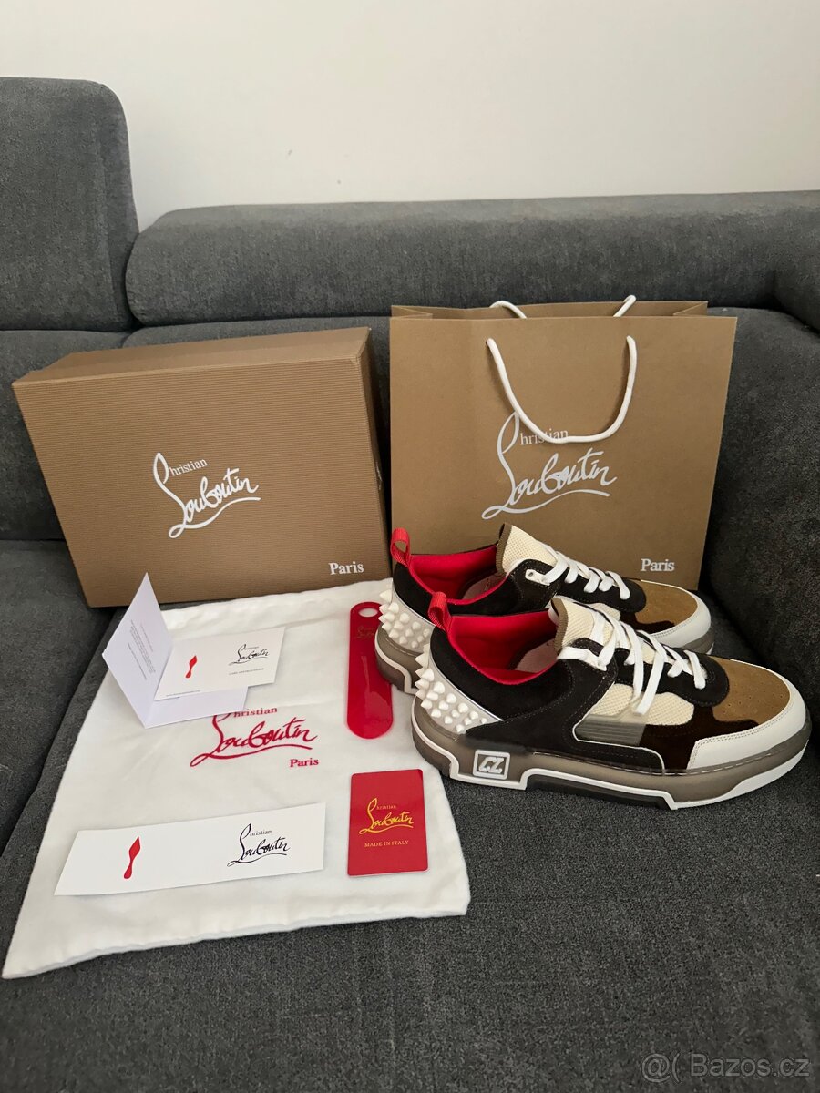 CHRISTIAN LOUBOUTIN