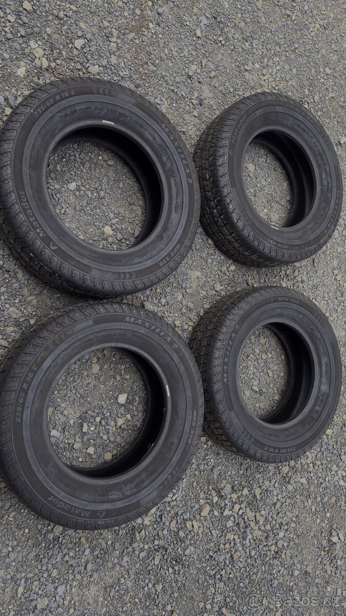 Matador Maxilla 2 235/65 R 16 C 115/113 R letní