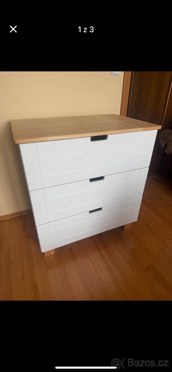 Přebalovací pult/komoda z masivu