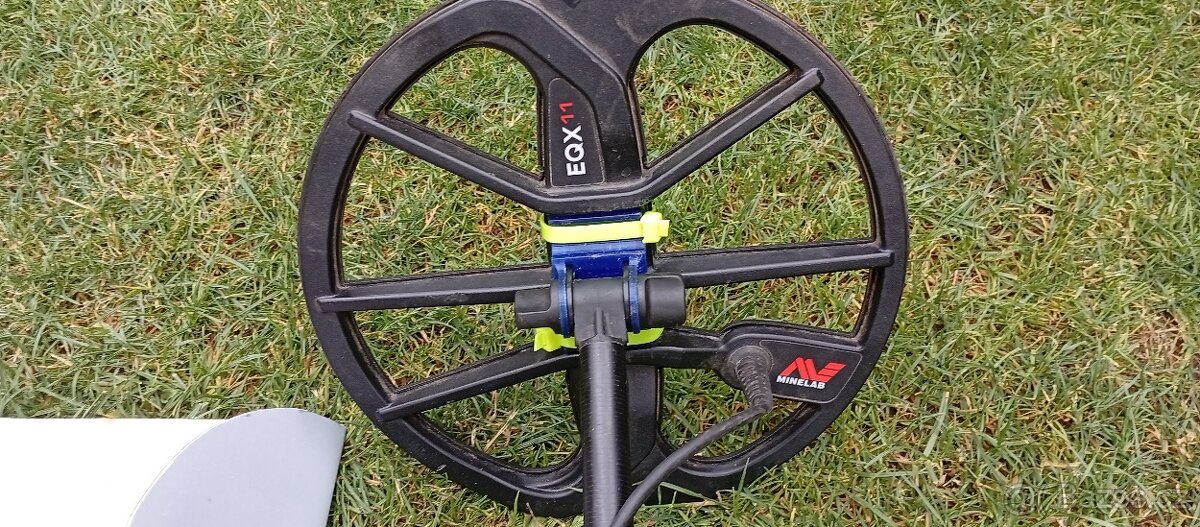 Detektor kovu Minelab Equinox 600