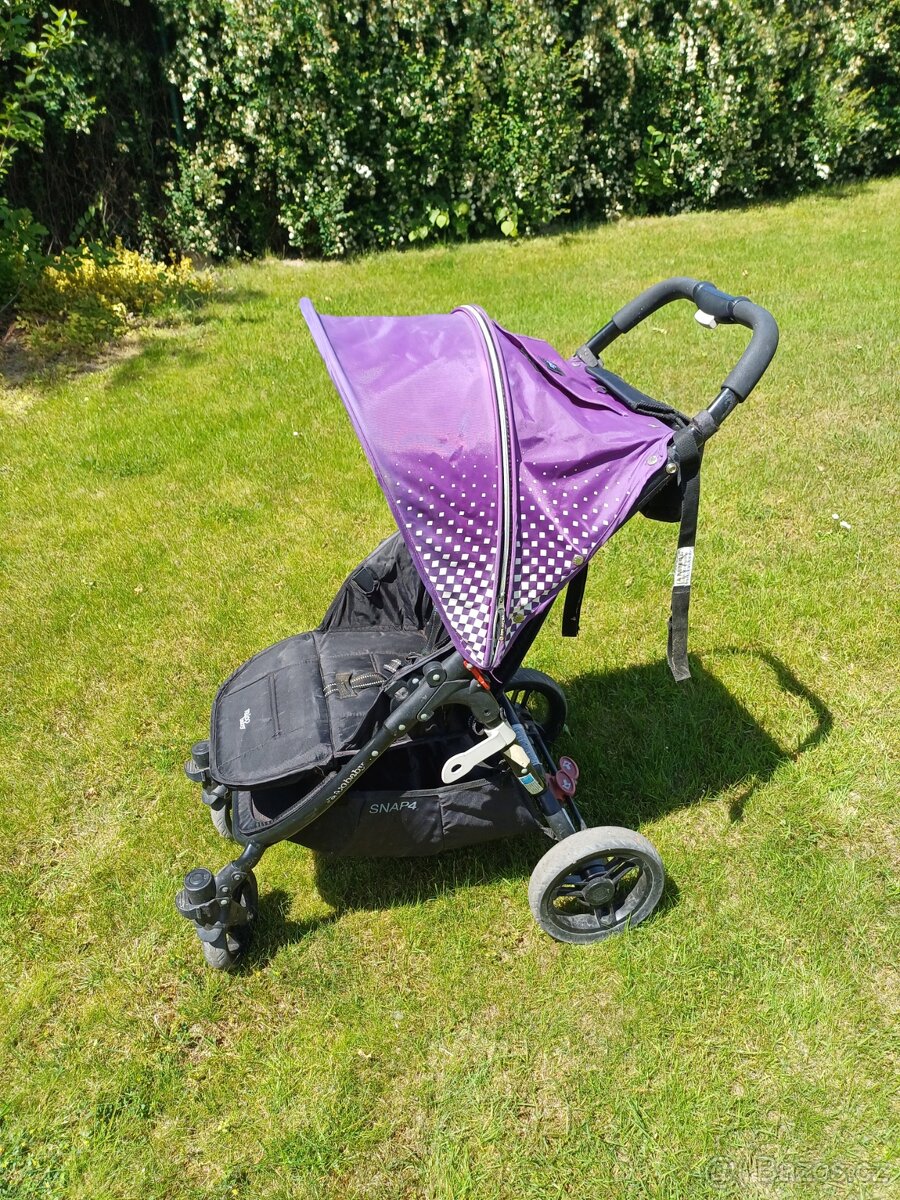 Sportovní kočárek Valco baby SNAP 4