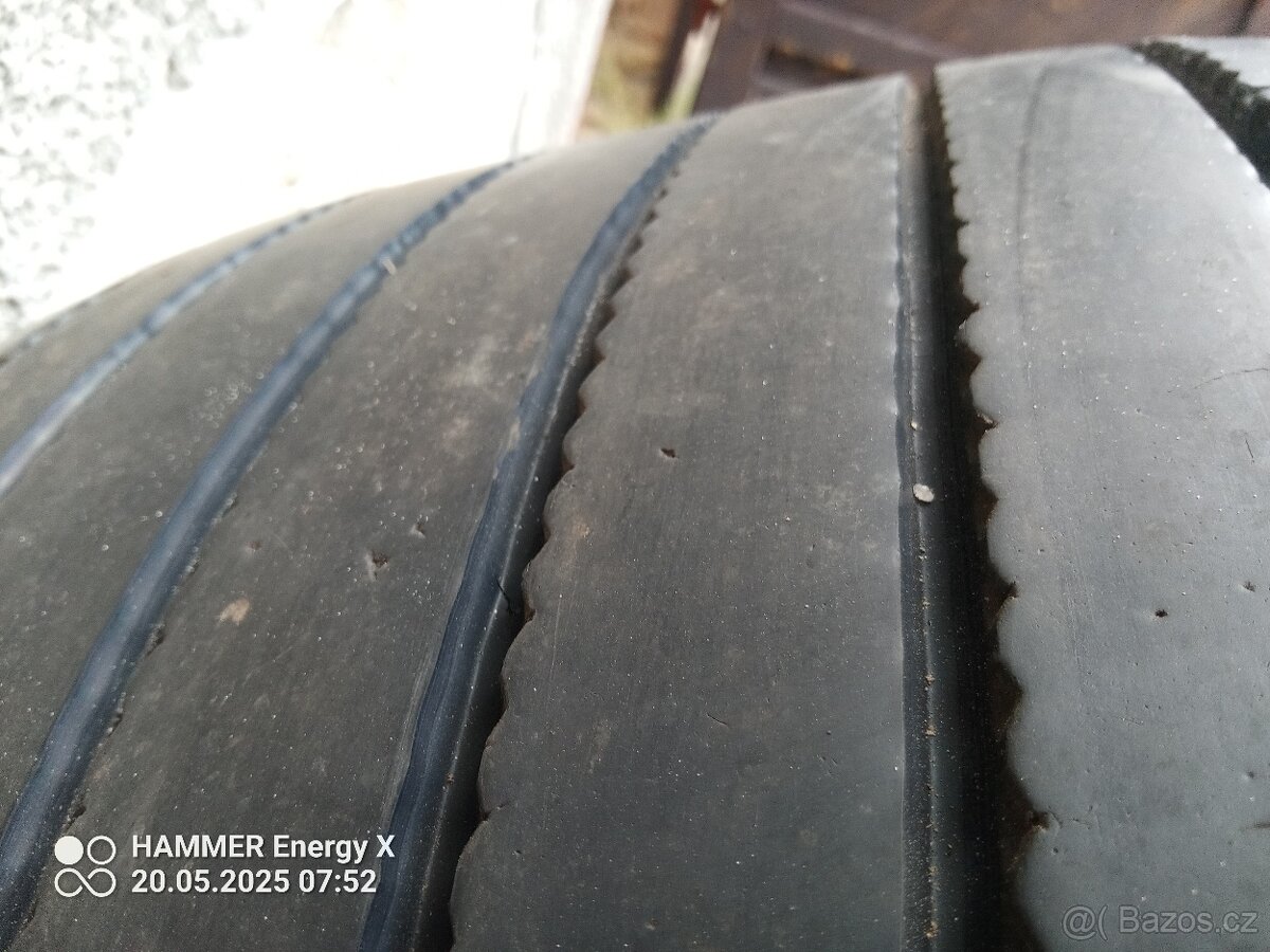 Pneu 435/50r19,5
