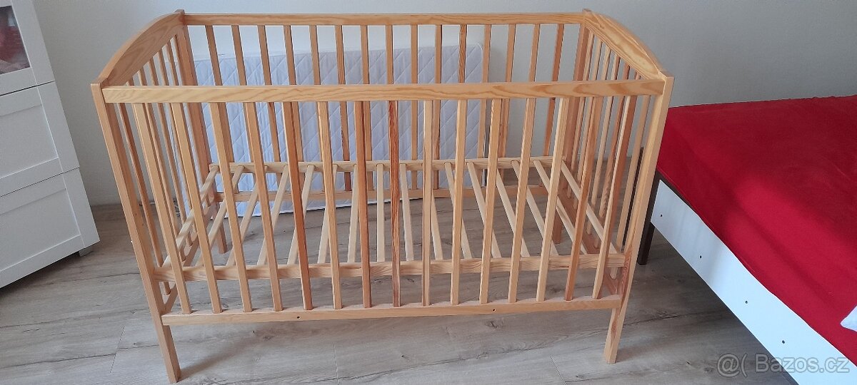 Dětská postýlka