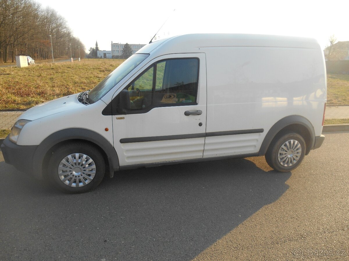 Ford Galaxy nebo Connect diesel koupím