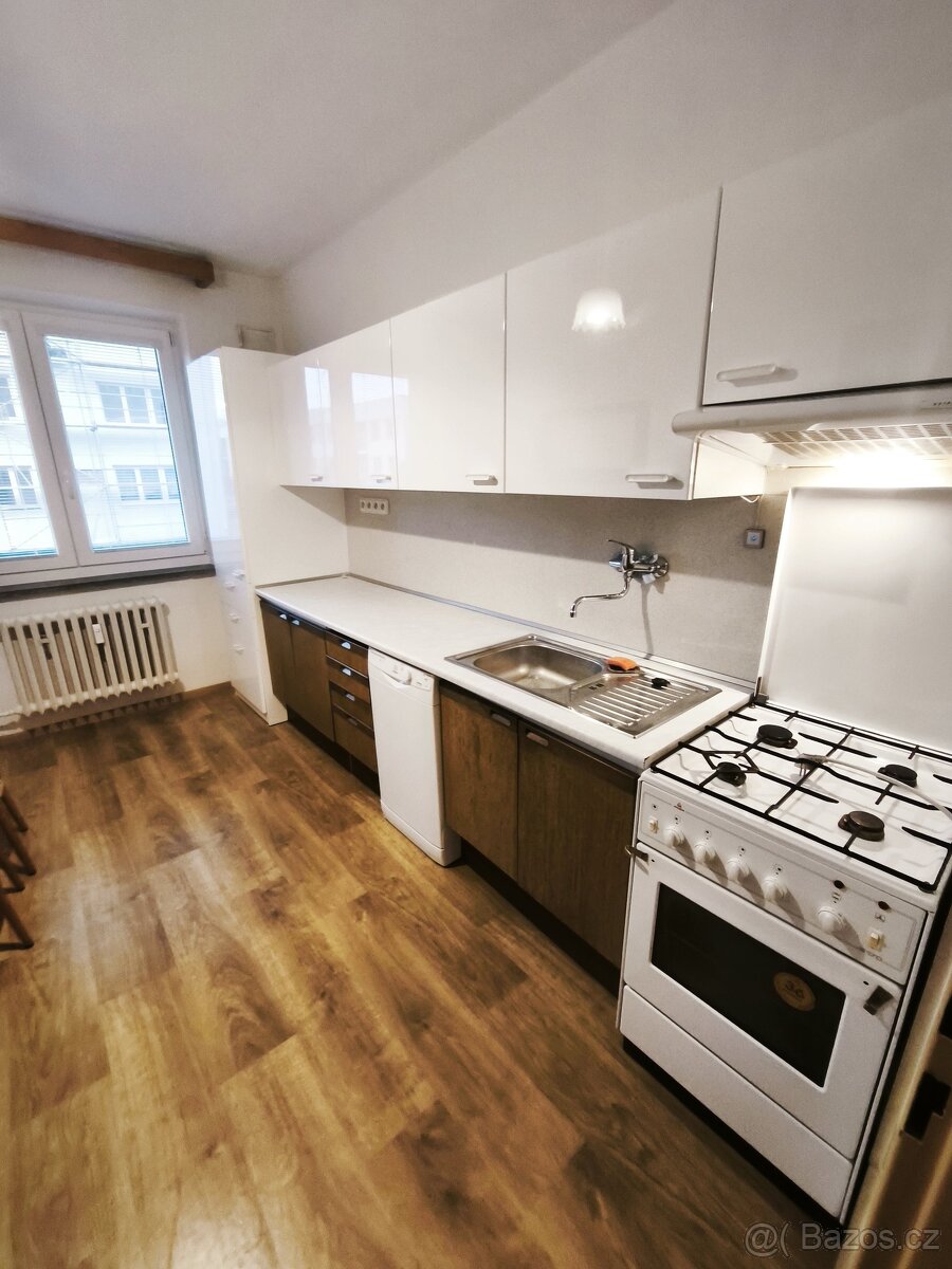 Pronájem bytu 3+1 Bystřice pod Hostýnem, ev.č. 26987