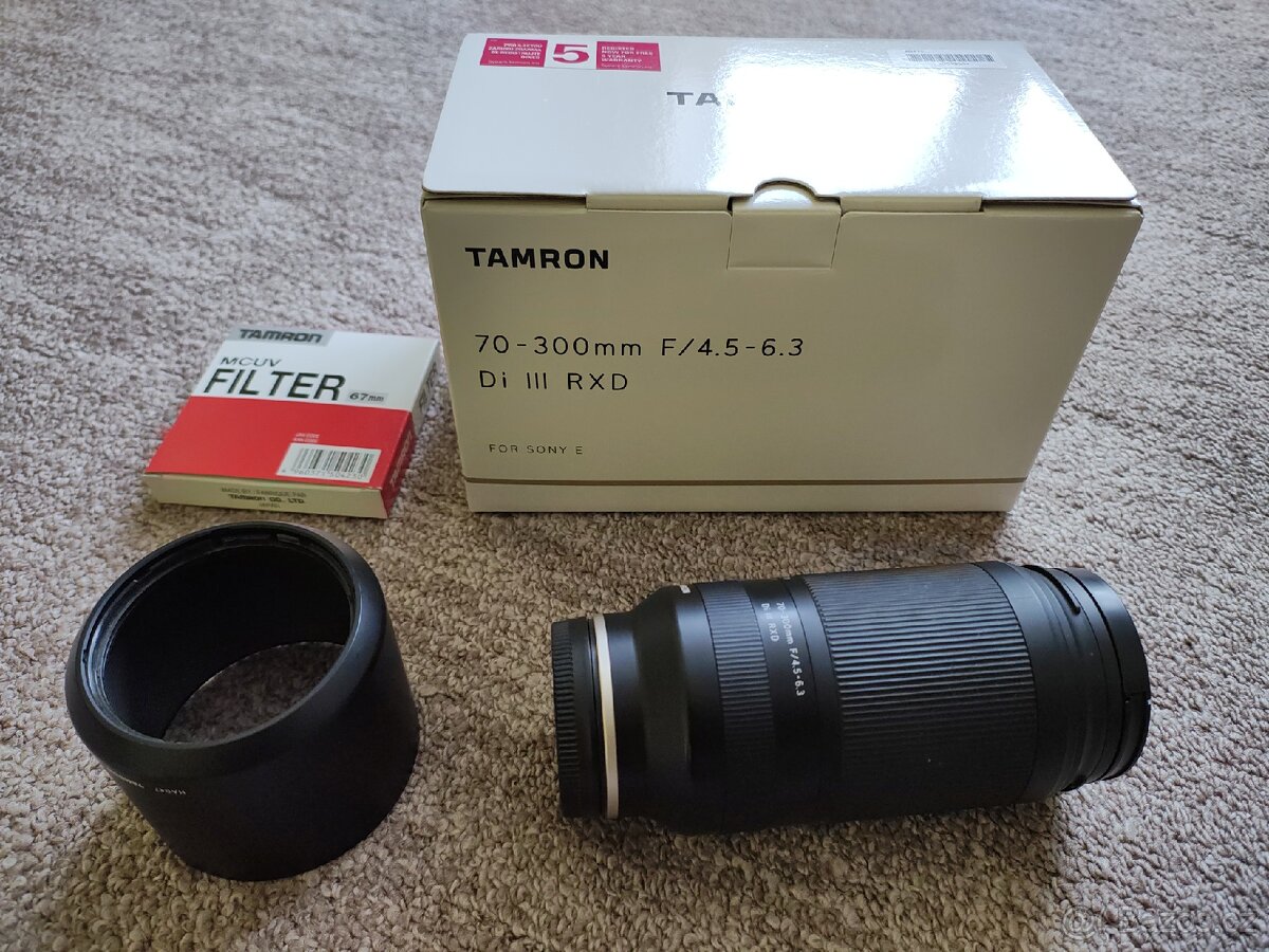 Tamron 70-300 mm f/4,5-6,3 Di III RXD pro Sony FE