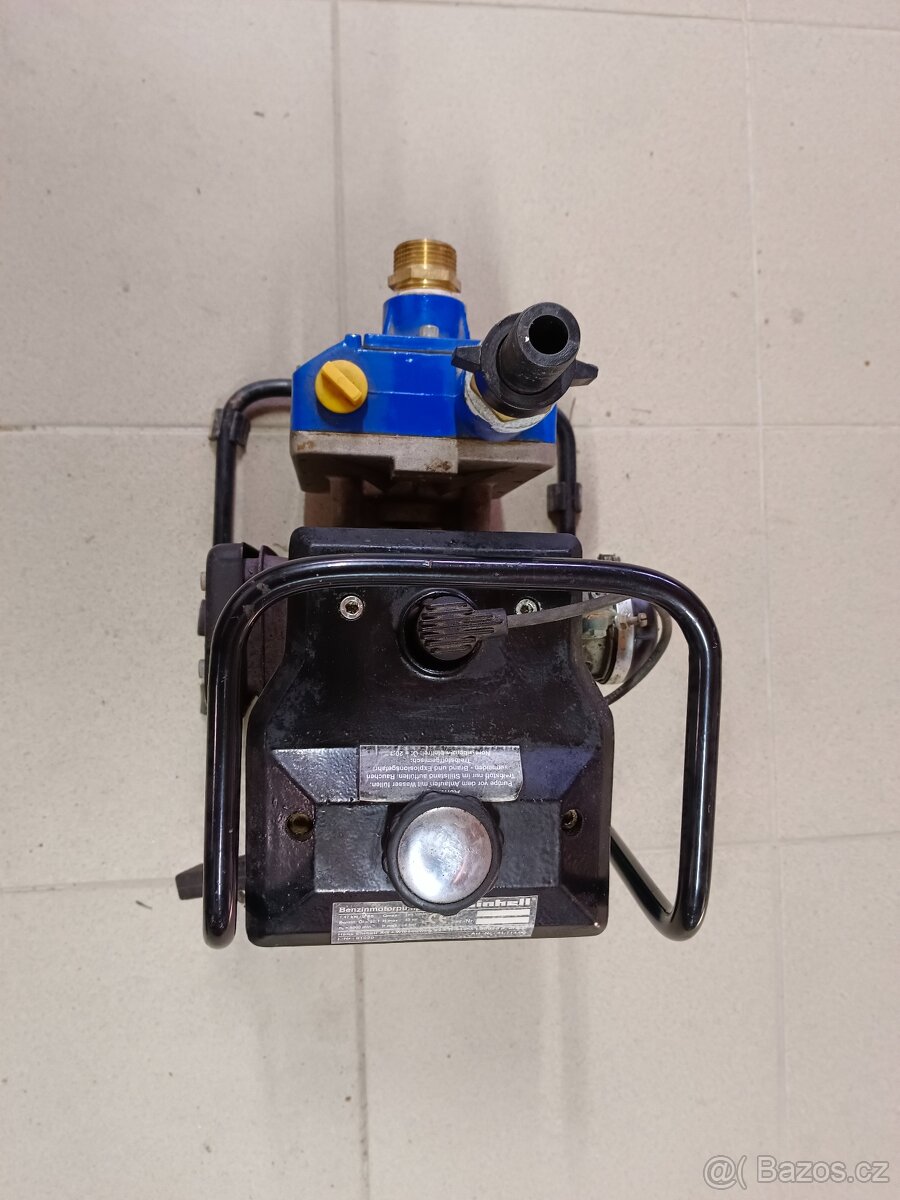 Benzínové čerpadlo, pumpa na vodu