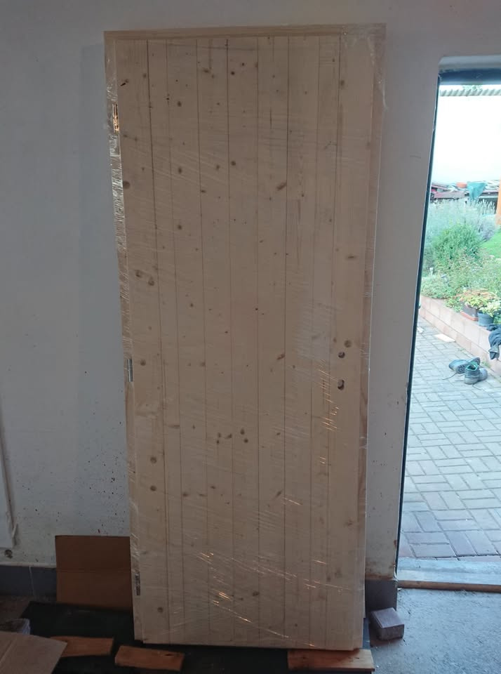 Vchodové zateplené palubkové dveře Classic 70L