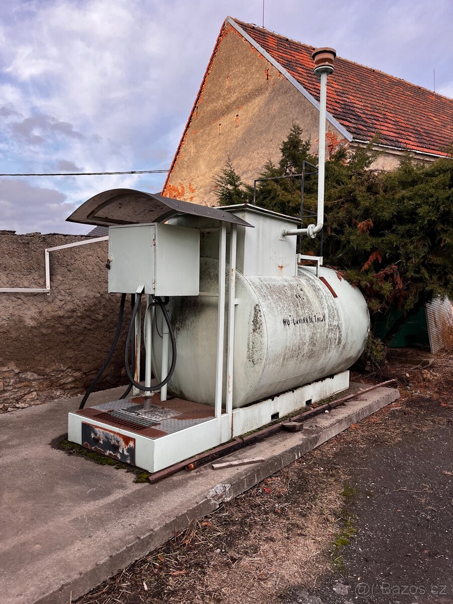 Nádrž na naftu 5000l