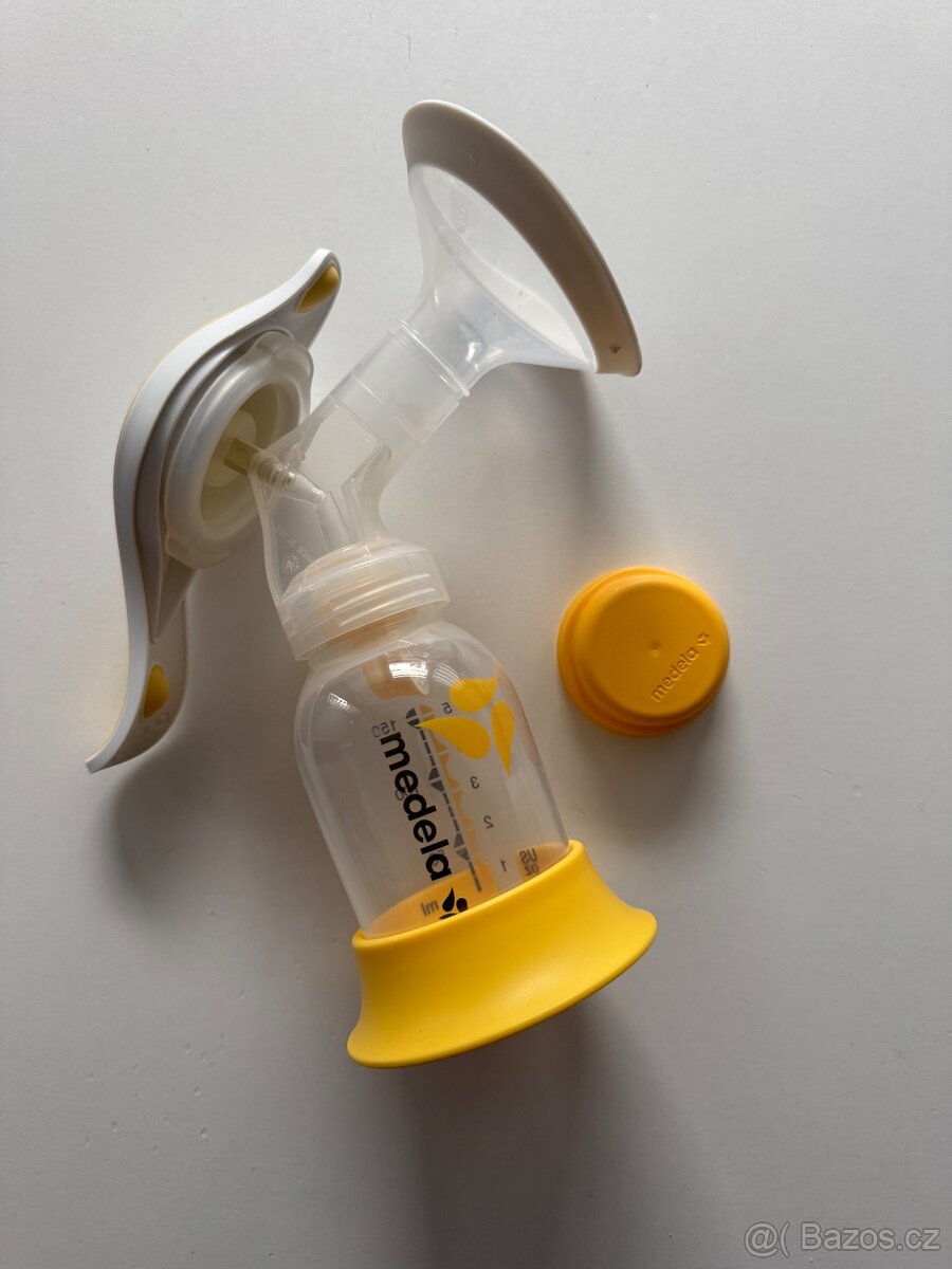 Prodám plně funkční manuální odsávačku Medela včetně lahvičk