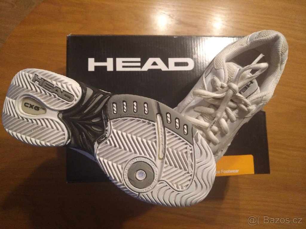 Sportovní dětská obuv, vel. 33,5