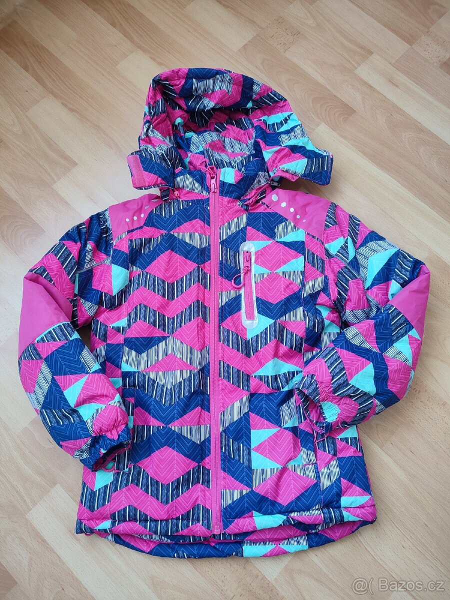 Dívčí zimní bunda vel. 134/140 + rukavice