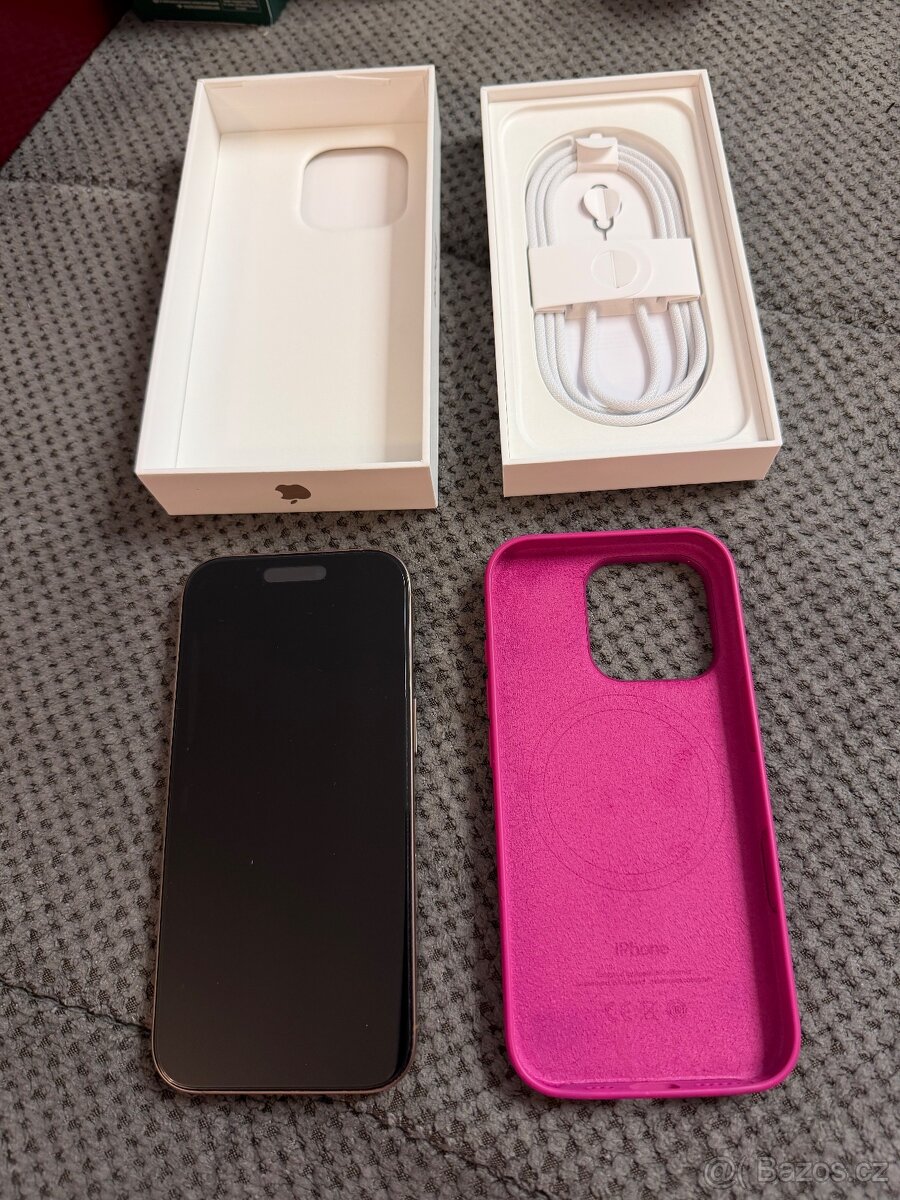 Prodám iPhone 16 Pro, 256 GB ve velmi pěkném stavu. Telefon
