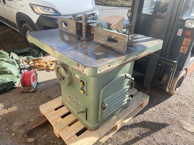 Kamro - spodní frézka