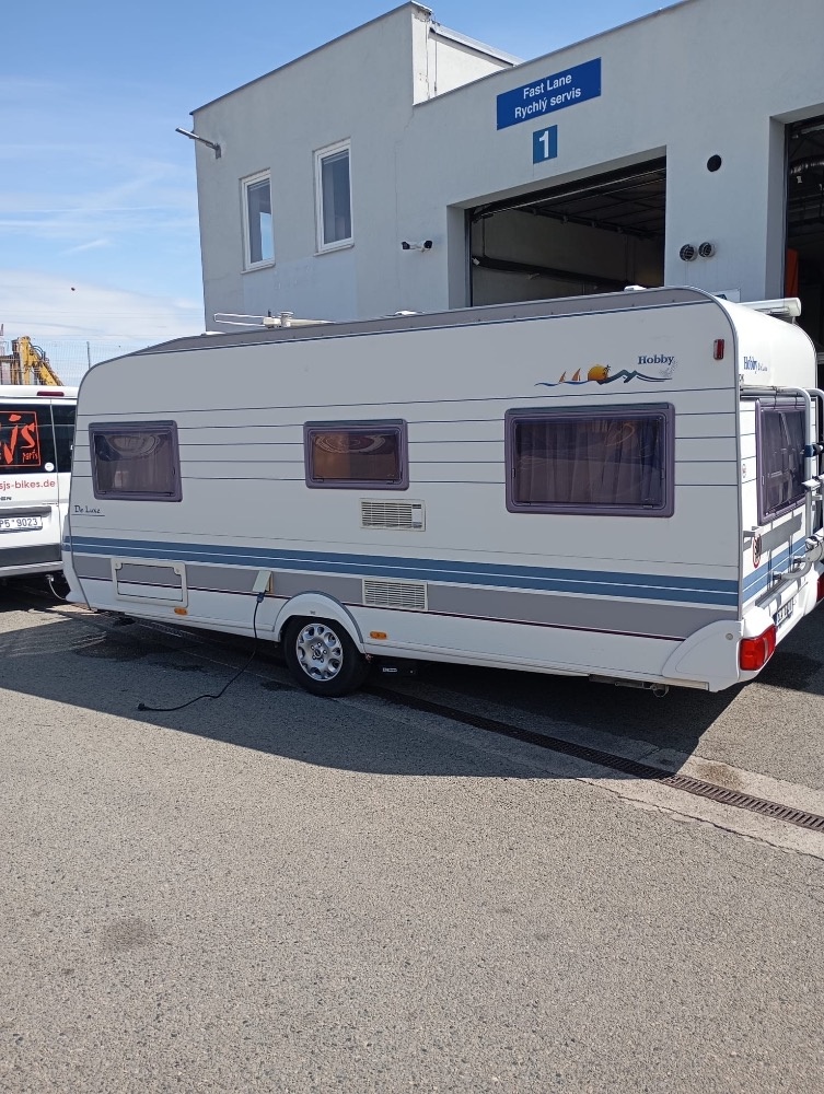 HOBBY DE LUXE -mover markýza -stan