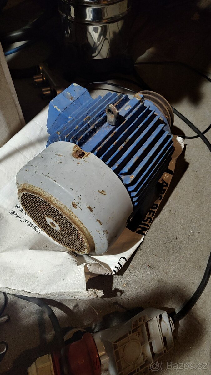 Elektromotor mez 7,5kw 2900ot