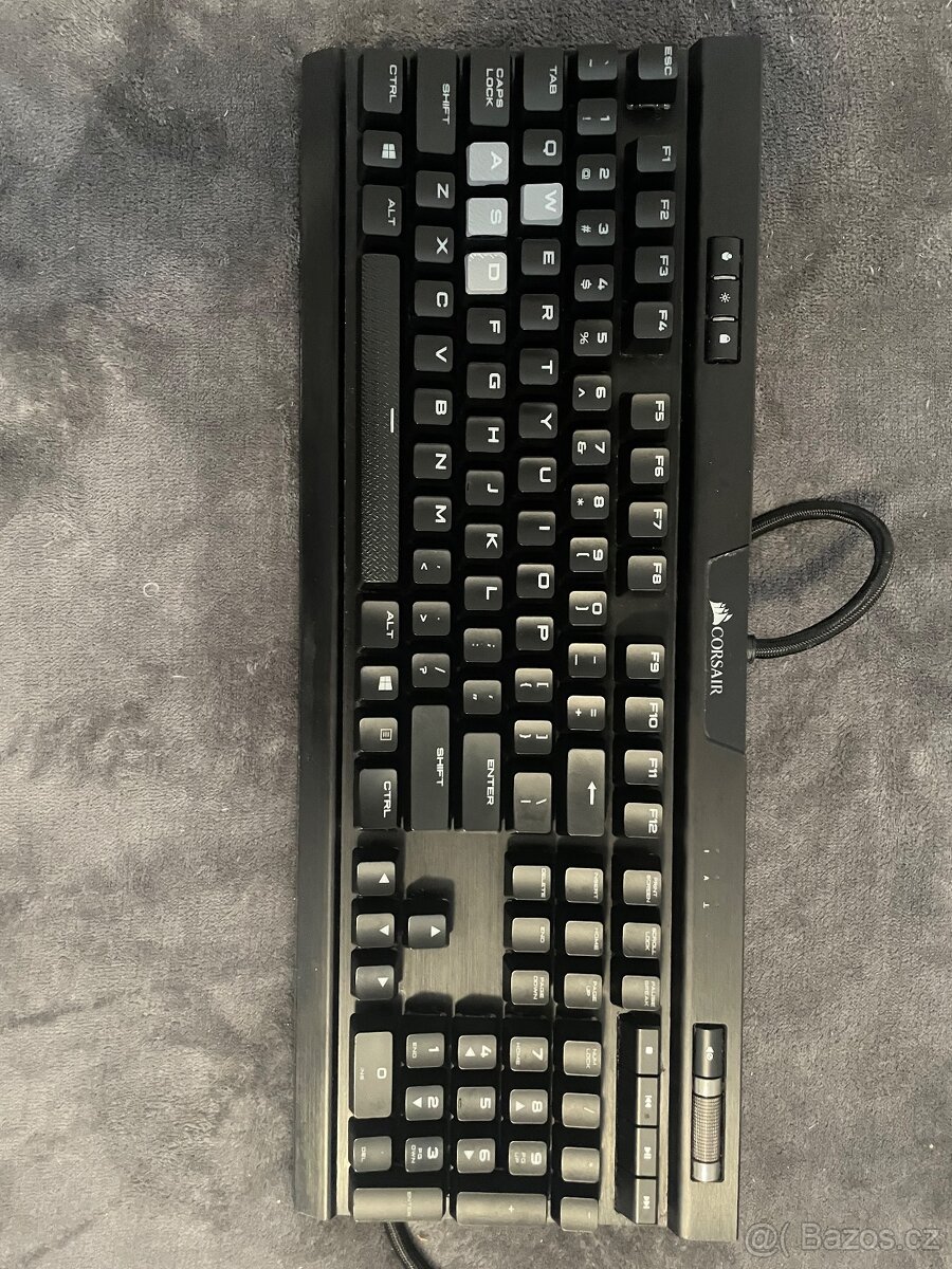 Corsair k70 rgb mk2 Mechanická Klávesnice Cherry Mx Brown