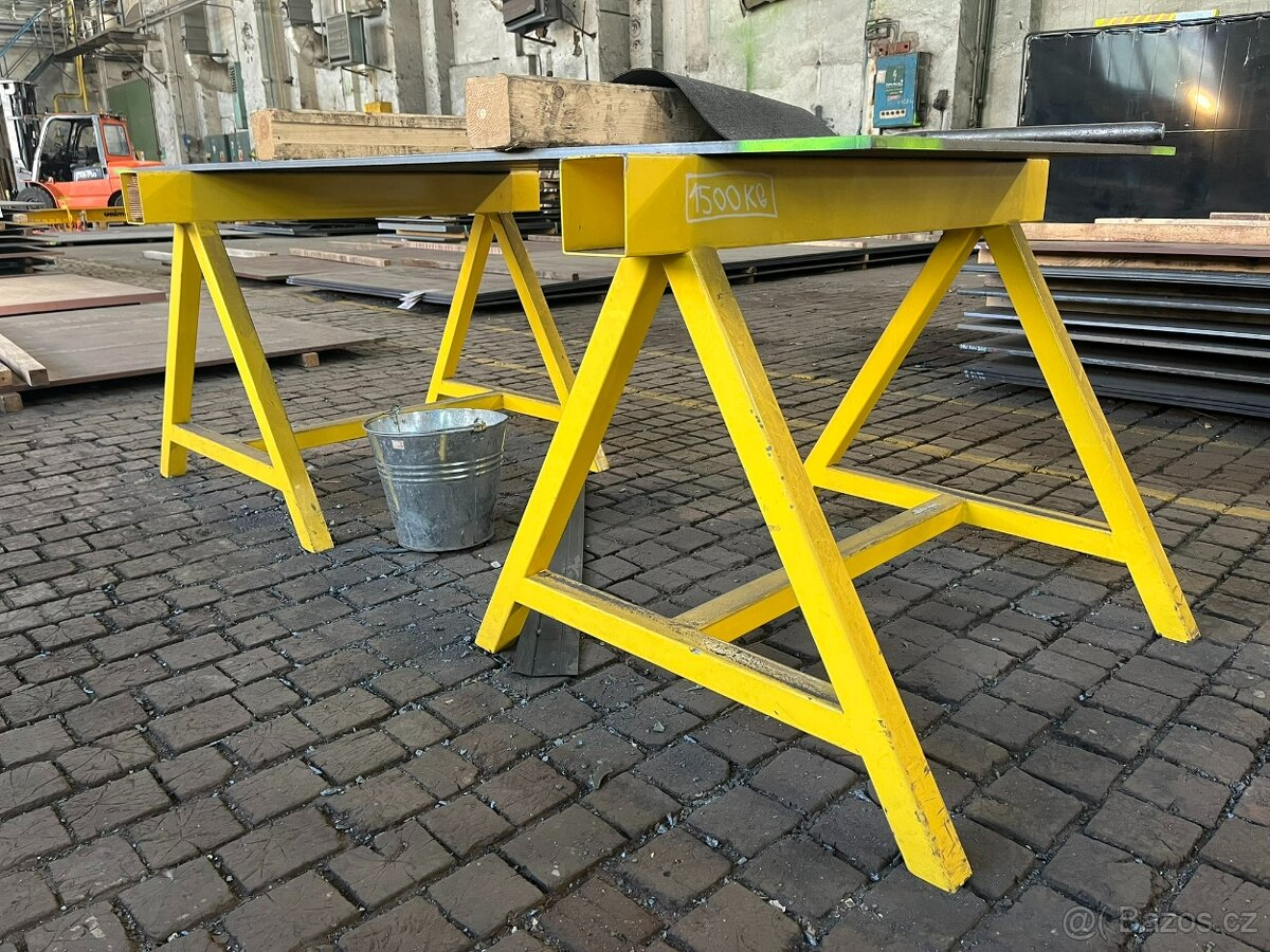 Kovový podstavec (koza), nosnost 1500 kg