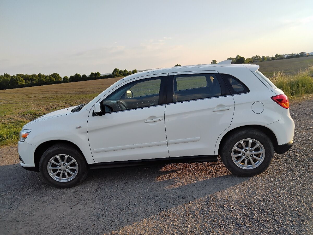 Mitsubishi asx 1.6 86kw lpg