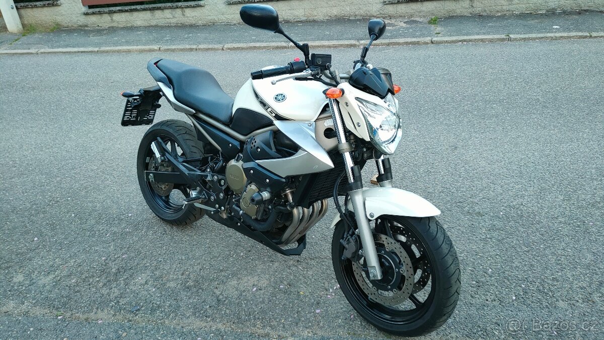 Yamaha XJ6