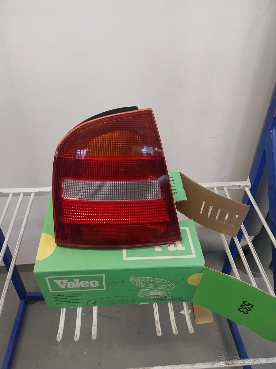 Zadní světlo Škoda Octavia 1 levé sedan Valeo