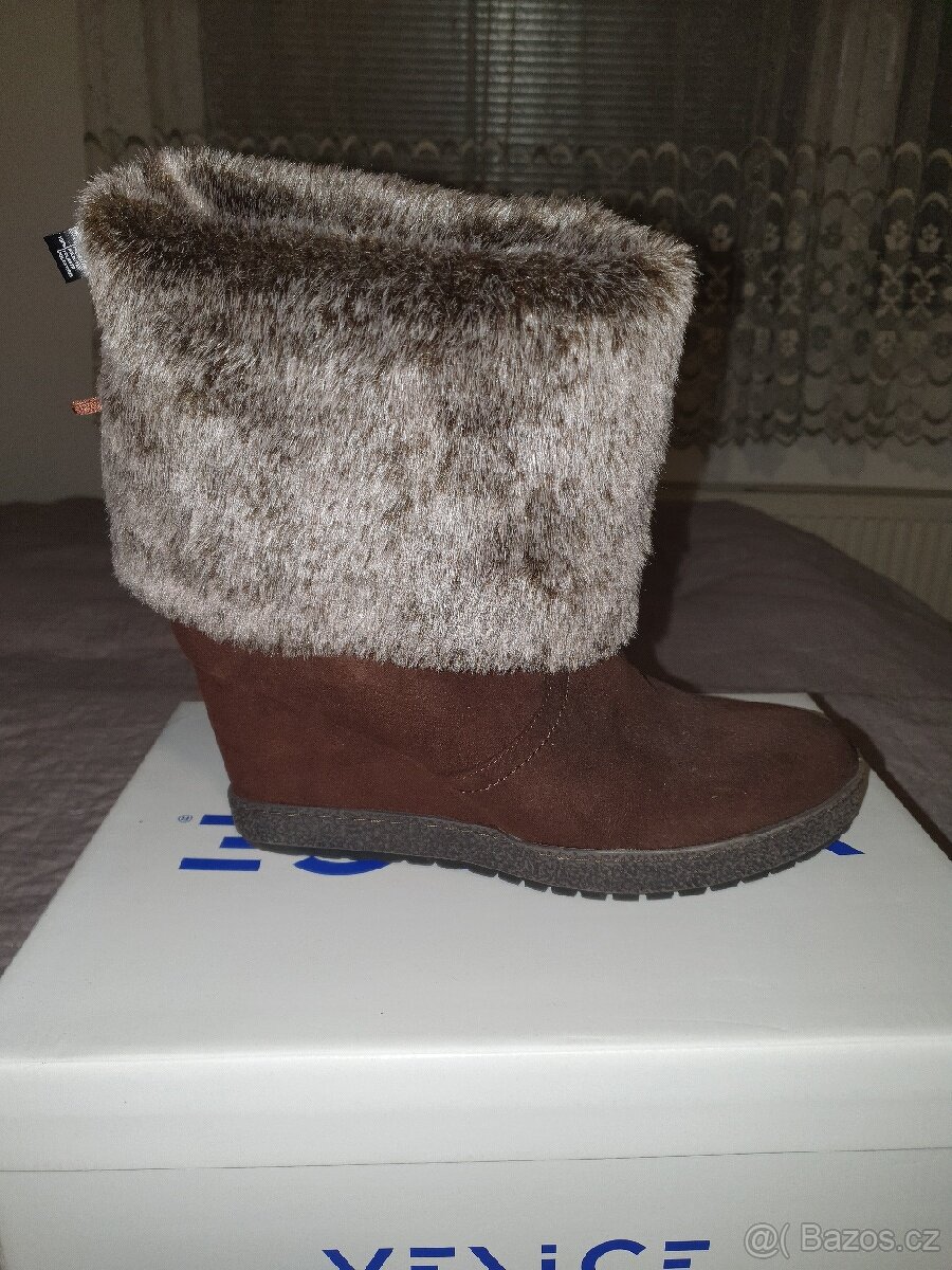 NOVE zimni boty. Velikost 44