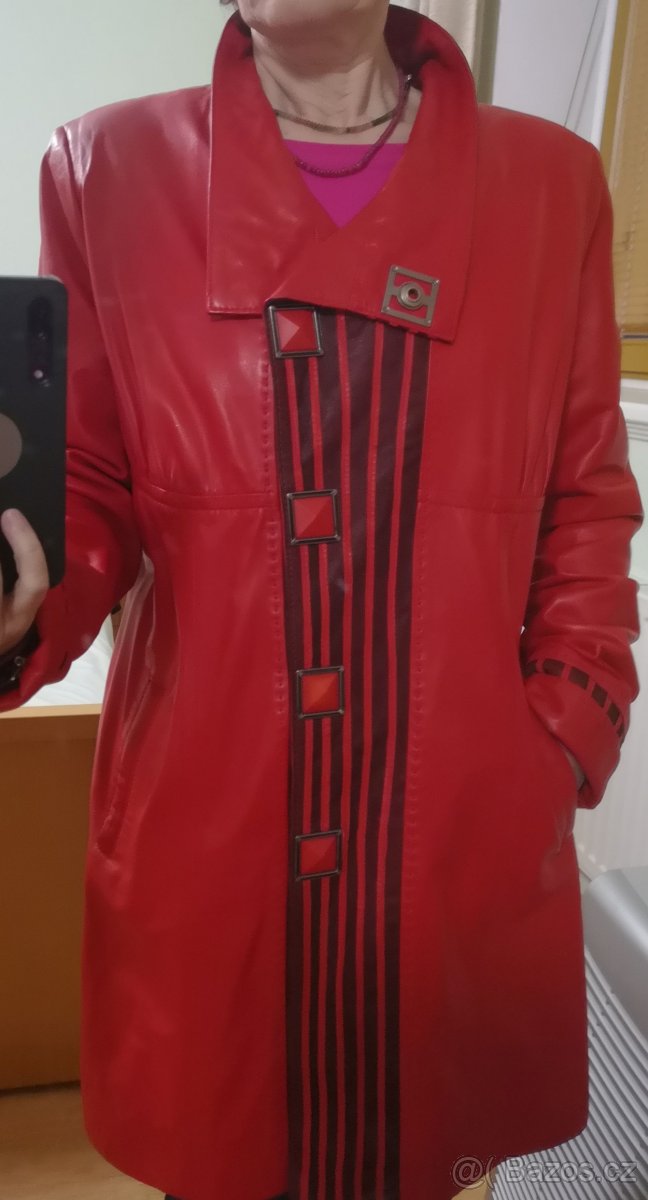 Kožený podzimní kabát