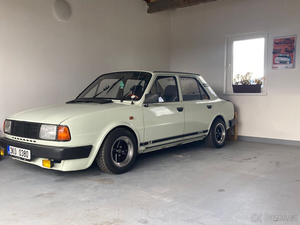 Světla Škoda 105,120,1202 a MB