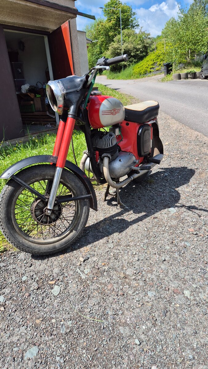 Jawa 350/360 panelka