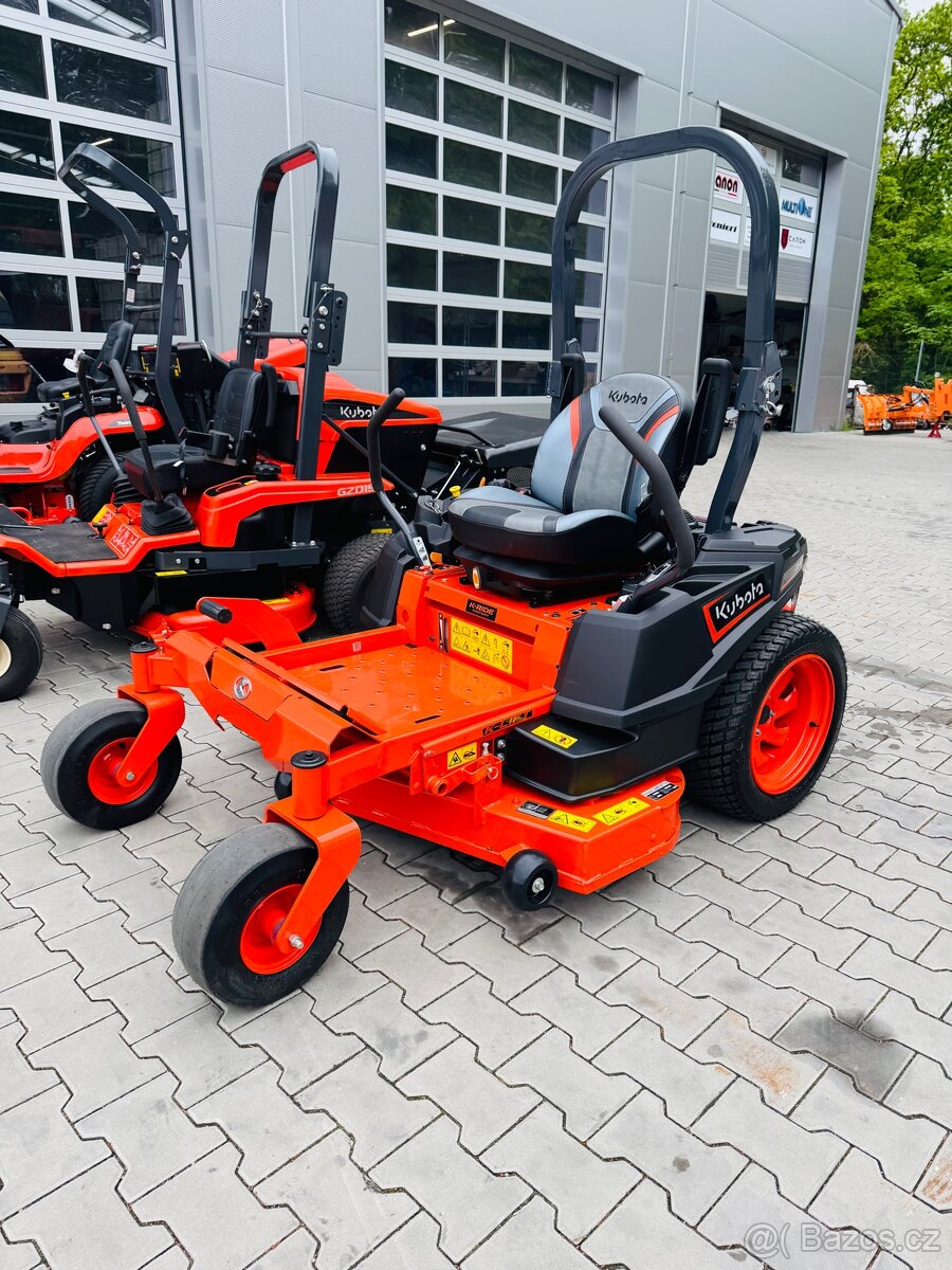 Sekací traktor KUBOTA Z2-481