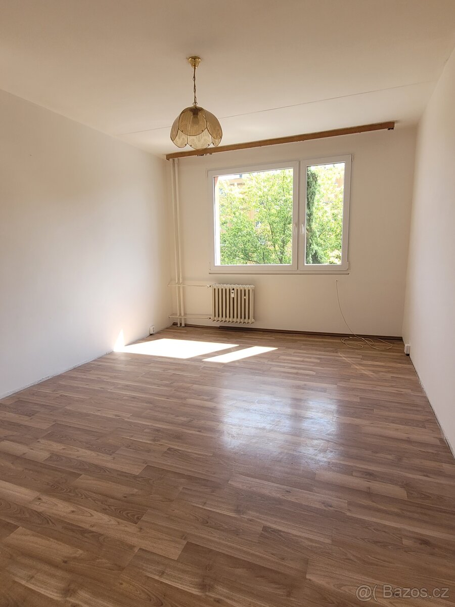 Pronájem bytu 3+1, Bílina, Sídliště za Chlumem